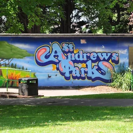 Large 2 Story Penthouse Apartment, Impressive Views