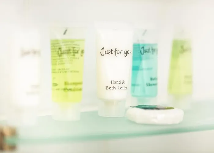 Апартаменти Large 2 Story Penthouse Apartment, Impressive Views Бристоль