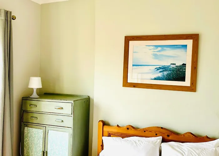 Penthouse With Impressive Views Sleeps 2 To 8 *