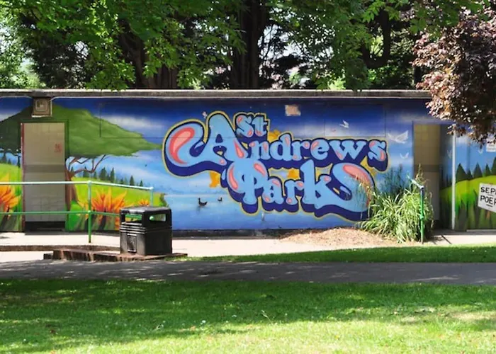 Large 2 Story Penthouse Apartment, Impressive Views