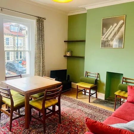 Apartman Large 2 Story Penthouse Apartment, Impressive Views Bristol